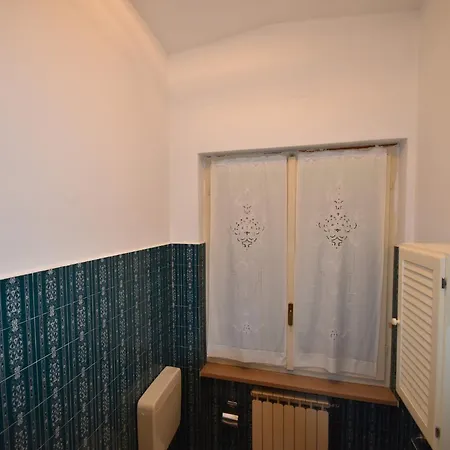 Feriehus In With Maggiore Views Ghiffa